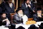 טיש ר"ח תמוז יומא דהילולא קדישא פון כ"ק אדמו"ר הראשון מבאבוב זצוק"ל בעל עטרת שלמה