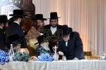 כ"ק אדמו"ר מסאטמאר שליט"א ביים מעמד חנוכת הבית פונעם בנין הבית רחל החדש 'בנין אברהם יודא מאנדל' אין וויליאמסבורג 