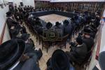 Fwd: הגאון רבי זושא אויש שליט"א דומץ וואלקאן באזוכט אין לאנדאן