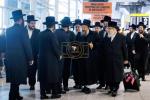 באזוך פון כ"ק אדמו"ר מבאבוב 45 שליט"א אין שטאט לאנדאן - חלק ב'