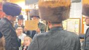 שלש סעודות אין ניקלשבורג