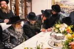 כ"ק אדמו"ר מסאטמאר שליט"א אין מאנטריאל ביי חתימות שטרות ביי הרבני הנכבד ר' ברוך אבערלענדער הי"ו