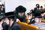 כ"ק אדמו"ר מסאטמאר שליט"א ביי תפלת שחרית און לערנען מיט די קינדער אין מאנטריאל