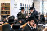 כ"ק אדמו"ר מסאטמאר שליט"א ביי תפלת שחרית און לערנען מיט די קינדער אין מאנטריאל