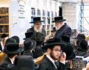 כ"ק אדמו"ר מסאטמאר שליט"א ביי תפלת שחרית און לערנען מיט די קינדער אין מאנטריאל