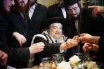 הרה"ק רבי יעקב מאיר שעכטער שליט"א ביי שמחת הברית לנכד הרבני הנגיד ר' שמאול הארוויץ הי"ו