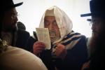 הרה"ק רבי יעקב מאיר שעכטער שליט"א ביי שמחת הברית לנכד הרבני הנגיד ר' שמאול הארוויץ הי"ו
