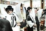 פולע גאלעריע: יארצייט אין חצר הקודש צאנז