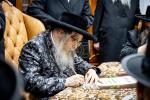 דאפעלטער נדבה אדירה פאר קרית יואל - פולע גאלעריע און באריכט