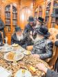 דאפעלטער נדבה אדירה פאר קרית יואל - פולע גאלעריע און באריכט