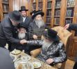 דאפעלטער נדבה אדירה פאר קרית יואל - פולע גאלעריע און באריכט