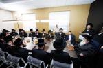 ביקור קודש ומסיבת לחיים של כ"ק אדמו"ר מ'טאהש שליט"א בהיכל הכולל דברי אש בהשתתפות פטרון הכולל הרבני הנגיד המפואר רודף צדקה וחסד מו"ה בערי ווייס הי"ו