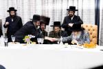 שבע ברכות בבית הרב הערשל שטערן בראשות כ"ק אדמו"ר מסאטמאר שליט"א 