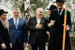 פראכטפולער אידישער צענטער פייערליך באנייט אין רוסלאנד'ס "אויטא-הויפטשטאט"