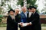 פראכטפולער אידישער צענטער פייערליך באנייט אין רוסלאנד'ס "אויטא-הויפטשטאט"