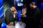 א היסטארישע מעמד הוקרה אין מאסקווע אפצומערקן אכציג יאר פון גבורה און שליחות 