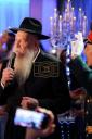 א היסטארישע מעמד הוקרה אין מאסקווע אפצומערקן אכציג יאר פון גבורה און שליחות 