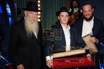 א היסטארישע מעמד הוקרה אין מאסקווע אפצומערקן אכציג יאר פון גבורה און שליחות 