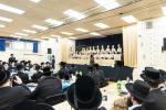 כ"ק אדמו"ר מבאבוב &ndash; 45 שליט"א באזוכט אין יוניאן
