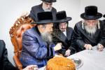 כ"ק אדמו"ר מבאבוב &ndash; 45 שליט"א באזוכט אין יוניאן