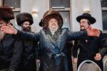 בילדער און ווידיאו: שמחת האירוסין פון נכד הרה"ק רבי יעקב מאיר שעכטער שליט"א 