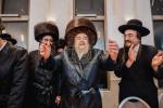 בילדער און ווידיאו: שמחת האירוסין פון נכד הרה"ק רבי יעקב מאיר שעכטער שליט"א 