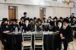 מעמד "דרדקי" לטובת מוסדות צאן יוסף פאפא- ספעציעלע פאנעלן משך די גאנצע צייט מיט אלע ראשי מערכת החינוך והמוסד ברוחני וגשמי, אנגעפירט דורך ר' יצחק שלמה דרעזדנער