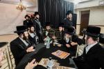 מעמד "דרדקי" לטובת מוסדות צאן יוסף פאפא- ספעציעלע פאנעלן משך די גאנצע צייט מיט אלע ראשי מערכת החינוך והמוסד ברוחני וגשמי, אנגעפירט דורך ר' יצחק שלמה דרעזדנער