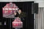 מעמד "דרדקי" לטובת מוסדות צאן יוסף פאפא- ספעציעלע פאנעלן משך די גאנצע צייט מיט אלע ראשי מערכת החינוך והמוסד ברוחני וגשמי, אנגעפירט דורך ר' יצחק שלמה דרעזדנער