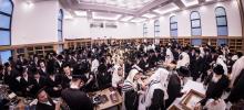  יארצייט פון הרה"ק מצאנז קלויזענבורג זי"ע ביי בנו מ"מ כ"ק אדמו"ר מצאנז קלויזענבורג שליט"א 