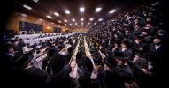  יארצייט פון הרה"ק מצאנז קלויזענבורג זי"ע ביי בנו מ"מ כ"ק אדמו"ר מצאנז קלויזענבורג שליט"א 