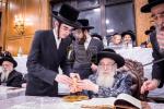  יארצייט פון הרה"ק מצאנז קלויזענבורג זי"ע ביי בנו מ"מ כ"ק אדמו"ר מצאנז קלויזענבורג שליט"א 
