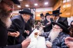  יארצייט פון הרה"ק מצאנז קלויזענבורג זי"ע ביי בנו מ"מ כ"ק אדמו"ר מצאנז קלויזענבורג שליט"א 