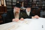 רוסלאנד: נייע ספעציעלע מסגרת פאר די תלמידים וועט אריינגיין אין קראפט צום קומענדיגן לערן-יאר. די פרישע איניציאטיוו קומט פונקט ביים ענדיגן דעם יעצטיגן זמן, אינאיינעם מיט א גאר הערליכע און פראכטפולע חגיגת הסמיכה פאר די תלמידים השלוחים. 