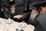 כ"ק אדמו"ר מקרעטשניף סיגעט שליט"א באזוכט ביי כ"ק אדמו"ר מפשעווארסק שליט"א 