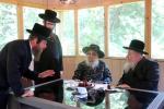 בילדער פון כ"ק אדמו"ר מסאטמאר שליט"א אין ניו העמפשיר 