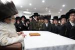 בילדער פון כ"ק אדמו"ר מסאטמאר שליט"א אין ניו העמפשיר 
