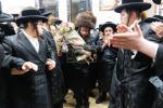 חגיגת הכנסת ספר תורה  להיכל ישיבת עסק התורה  ע"י הרבני הנגיד הרה"ח רבי יואל פליישמאן שליט"א פטרון הישיבה ונדבן הספר  בהשתתפות אדמור"י ורבני העיר שליט"א, מרביצי תורה ותלמידי הישיבה