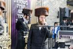 חגיגת הכנסת ספר תורה  להיכל ישיבת עסק התורה  ע"י הרבני הנגיד הרה"ח רבי יואל פליישמאן שליט"א פטרון הישיבה ונדבן הספר  בהשתתפות אדמור"י ורבני העיר שליט"א, מרביצי תורה ותלמידי הישיבה