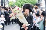 חגיגת הכנסת ספר תורה  להיכל ישיבת עסק התורה  ע"י הרבני הנגיד הרה"ח רבי יואל פליישמאן שליט"א פטרון הישיבה ונדבן הספר  בהשתתפות אדמור"י ורבני העיר שליט"א, מרביצי תורה ותלמידי הישיבה