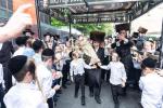 חגיגת הכנסת ספר תורה  להיכל ישיבת עסק התורה  ע"י הרבני הנגיד הרה"ח רבי יואל פליישמאן שליט"א פטרון הישיבה ונדבן הספר  בהשתתפות אדמור"י ורבני העיר שליט"א, מרביצי תורה ותלמידי הישיבה