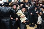 חגיגת הכנסת ספר תורה  להיכל ישיבת עסק התורה  ע"י הרבני הנגיד הרה"ח רבי יואל פליישמאן שליט"א פטרון הישיבה ונדבן הספר  בהשתתפות אדמור"י ורבני העיר שליט"א, מרביצי תורה ותלמידי הישיבה