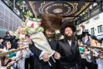 חגיגת הכנסת ספר תורה  להיכל ישיבת עסק התורה  ע"י הרבני הנגיד הרה"ח רבי יואל פליישמאן שליט"א פטרון הישיבה ונדבן הספר  בהשתתפות אדמור"י ורבני העיר שליט"א, מרביצי תורה ותלמידי הישיבה