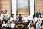 חגיגת הכנסת ספר תורה  להיכל ישיבת עסק התורה  ע"י הרבני הנגיד הרה"ח רבי יואל פליישמאן שליט"א פטרון הישיבה ונדבן הספר  בהשתתפות אדמור"י ורבני העיר שליט"א, מרביצי תורה ותלמידי הישיבה
