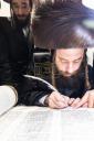 חגיגת הכנסת ספר תורה  להיכל ישיבת עסק התורה  ע"י הרבני הנגיד הרה"ח רבי יואל פליישמאן שליט"א פטרון הישיבה ונדבן הספר  בהשתתפות אדמור"י ורבני העיר שליט"א, מרביצי תורה ותלמידי הישיבה