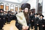 חגיגת הכנסת ספר תורה  להיכל ישיבת עסק התורה  ע"י הרבני הנגיד הרה"ח רבי יואל פליישמאן שליט"א פטרון הישיבה ונדבן הספר  בהשתתפות אדמור"י ורבני העיר שליט"א, מרביצי תורה ותלמידי הישיבה