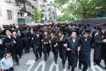 חגיגת הכנסת ספר תורה  להיכל ישיבת עסק התורה  ע"י הרבני הנגיד הרה"ח רבי יואל פליישמאן שליט"א פטרון הישיבה ונדבן הספר  בהשתתפות אדמור"י ורבני העיר שליט"א, מרביצי תורה ותלמידי הישיבה