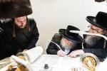 חגיגת הכנסת ספר תורה  להיכל ישיבת עסק התורה  ע"י הרבני הנגיד הרה"ח רבי יואל פליישמאן שליט"א פטרון הישיבה ונדבן הספר  בהשתתפות אדמור"י ורבני העיר שליט"א, מרביצי תורה ותלמידי הישיבה