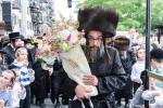 חגיגת הכנסת ספר תורה  להיכל ישיבת עסק התורה  ע"י הרבני הנגיד הרה"ח רבי יואל פליישמאן שליט"א פטרון הישיבה ונדבן הספר  בהשתתפות אדמור"י ורבני העיר שליט"א, מרביצי תורה ותלמידי הישיבה
