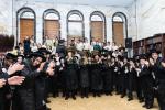 חגיגת הכנסת ספר תורה  להיכל ישיבת עסק התורה  ע"י הרבני הנגיד הרה"ח רבי יואל פליישמאן שליט"א פטרון הישיבה ונדבן הספר  בהשתתפות אדמור"י ורבני העיר שליט"א, מרביצי תורה ותלמידי הישיבה